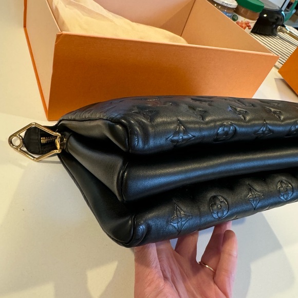 Louis Vuitton limited edition lambskin Coussin PM Black w/ twilly scarf chain - Picture 16 of 16